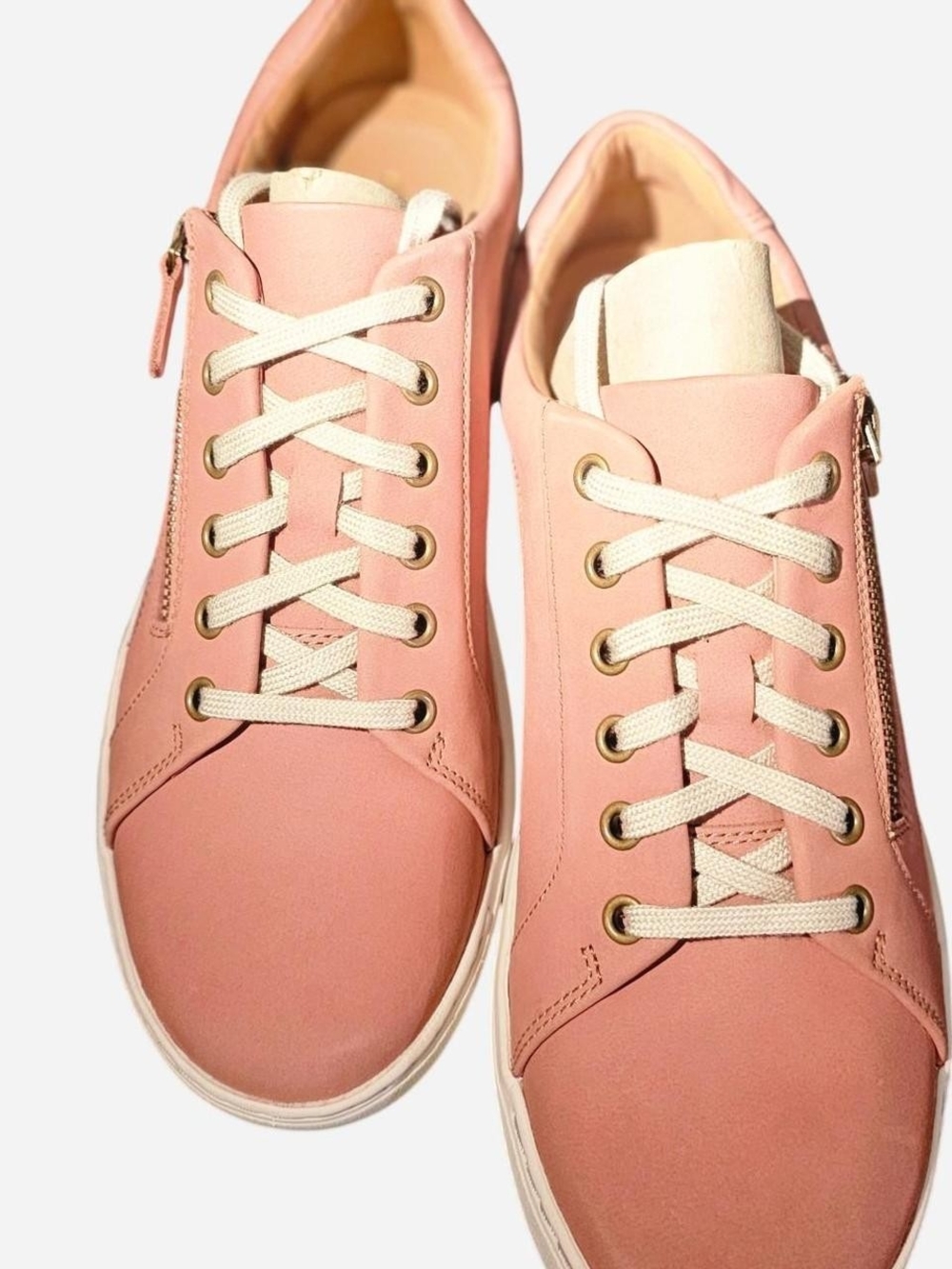Clarks Pink Low-Top Leather Sneakers with Cream Laces
